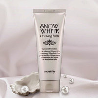 Отбеливающая пенка Secret Key Snow White Cleansing Foam